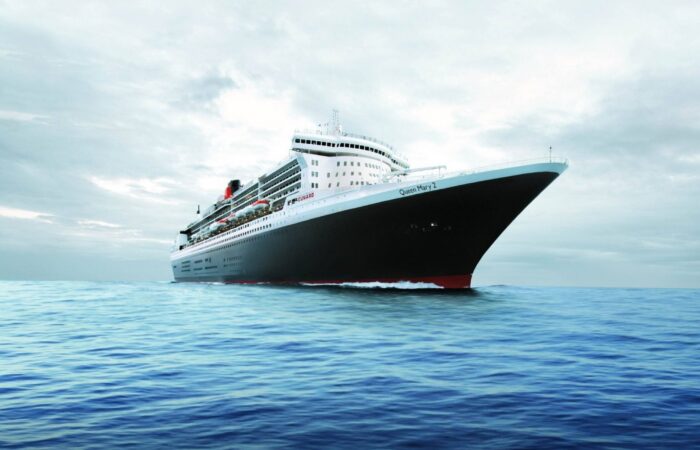 4436-korabli-Queen-Mary-2-2560x1600